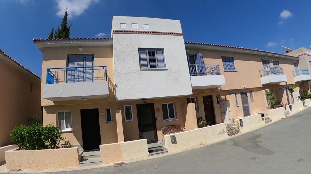 Maya Paphos Kültér fotó